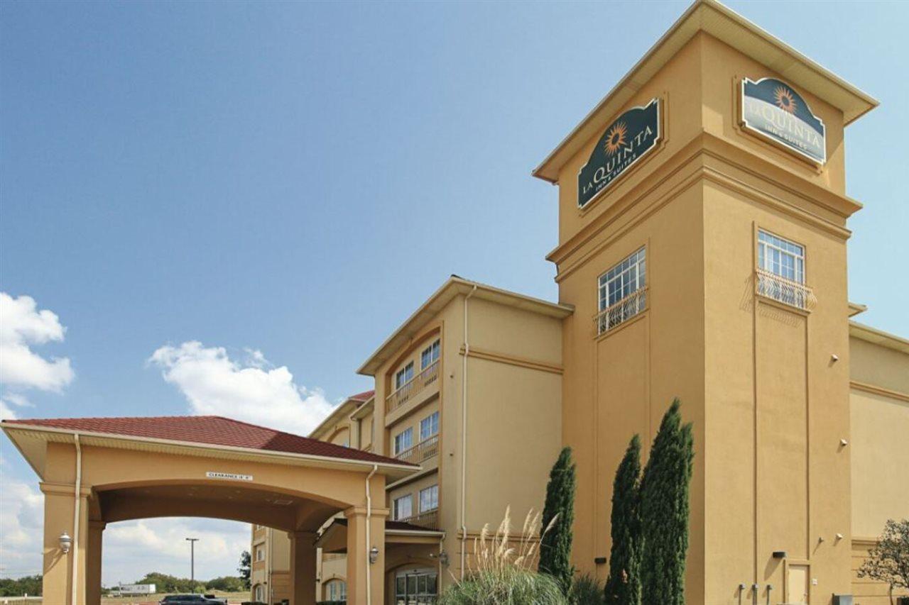 La Quinta Inn & Suites By Wyndham South Dallas - Hutchins Exterior photo